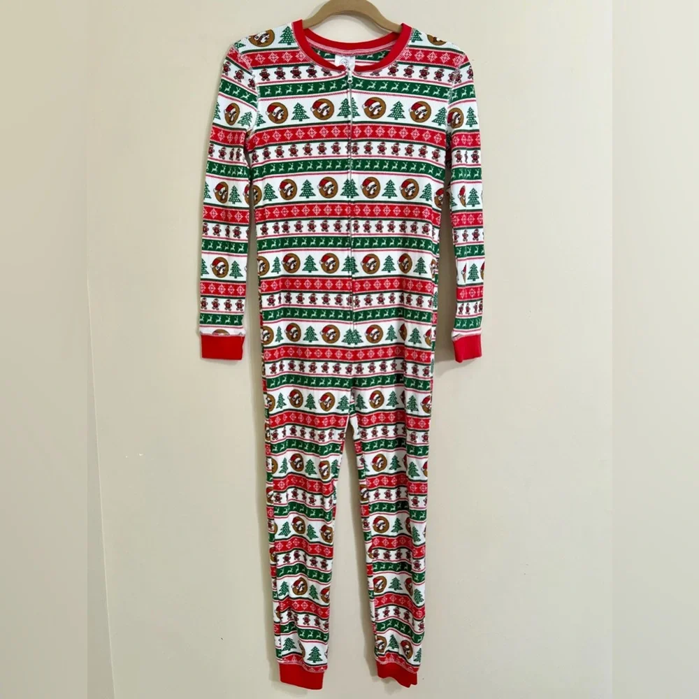 BUC-EES Youth Beaver Christmas Onesie Pajamas  Front Zip Large Family PJs Bucees